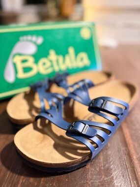 NEW Birkenstock’s Betula Granada Navy Blue Strappy Sandals - 10W